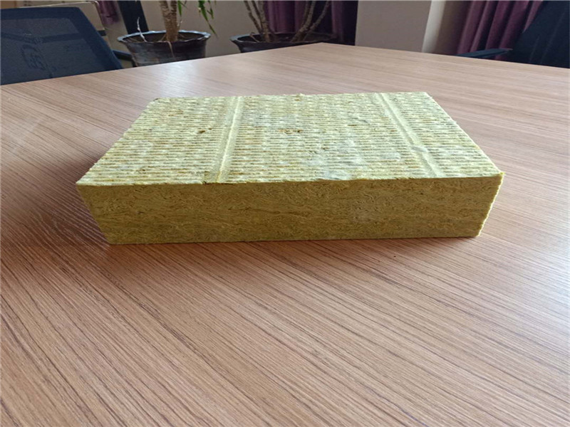幕墻巖棉板批發(fā)商